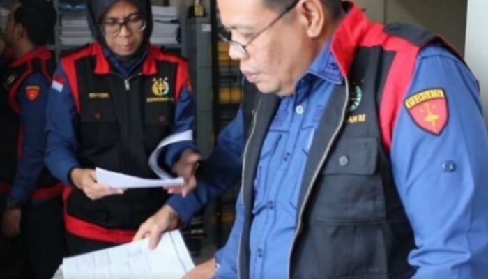Dugaan Korupsi Smartboard di Sumut Bikin Geger, Abang Adik Bakal Jadi Tersangka