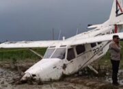 Hindari Resiko Lebih Besar, Pilot Daratkan Pesawat di Persawahan