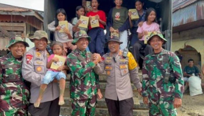 Brimob Polda Sumut Tebar Kepedulian
