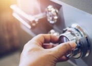 “Susu Dibalas Tuba”, Diterima Kerja Malah Curi Uang Rp600 Juta