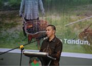 PTPN IV PalmCo Tingkatkan Produksi dan Ekonomi Petani Mitra