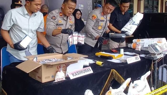 Gudang Pemalsuan Tepung Terigu di Tasikmalaya Digerebek