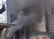 Gedung Millenium Plaza Medan Terbakar