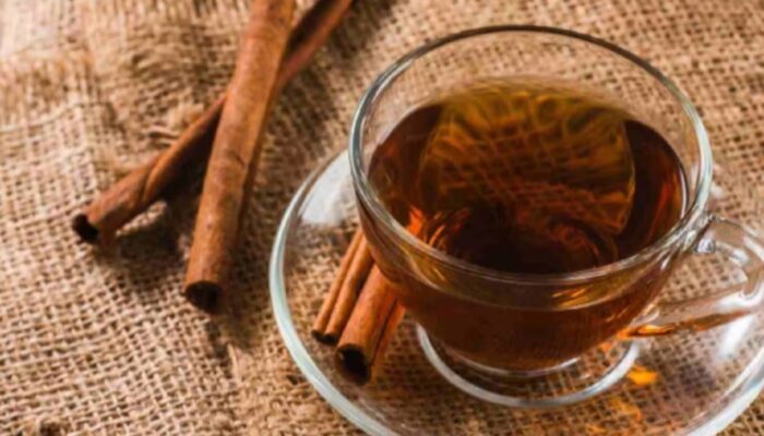 Ketahui Manfaat Minum Air Rebusan Kayu Manis Tiap Hari