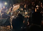 Polres Tebing Tinggi Evakuasi Korban Kecelakaan KA, 8 Meninggal Ditempat