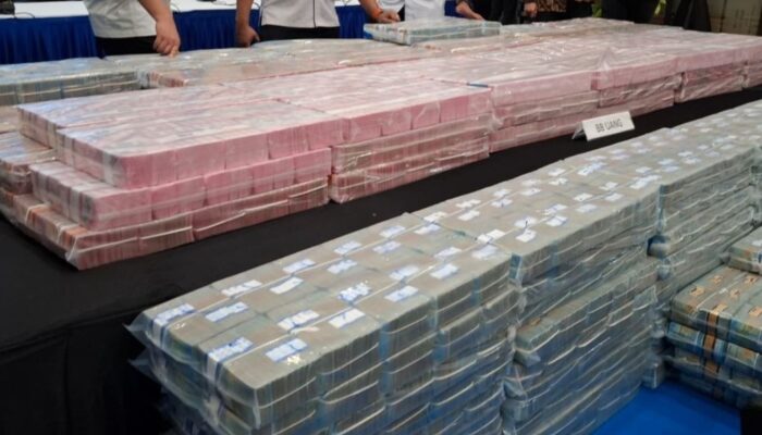 Penampakan Uang Puluhan Miliar Sitaan Kasus Judol