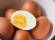 Telur Sebaiknya Dikukus Daripada Direbus, Ini Alasannya