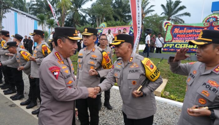 Kapolres Sergai Sambut Kunjungan Kapolri Salurkan Bantuan Korban Bencana Sumatera
