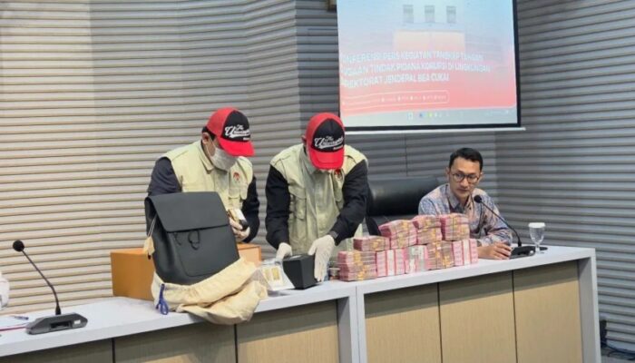 KPK Sita Emas Senilai Rp15 Miliar Lebih dari OTT di Jakarta