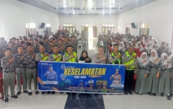 Polresta Deli Serdang Gelar Police Goes To School di SMAN 2 Lubuk Pakam