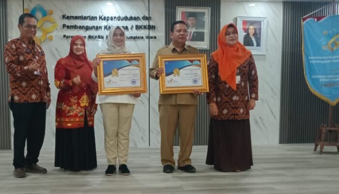 BKKBN Beri Penghargaan ke Pemkab Madina dan Samosir Terkait Pengelolaan DAK Subbidang KB