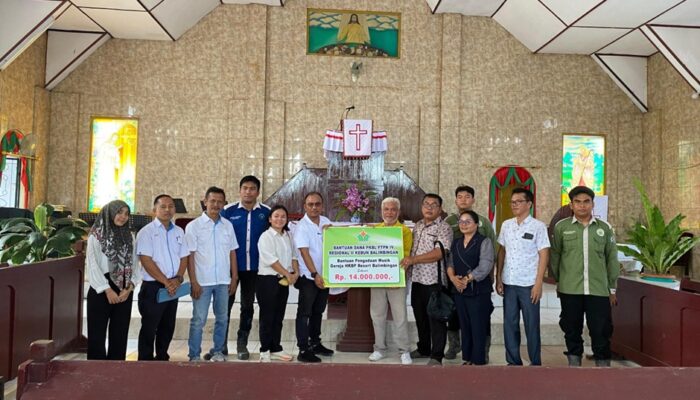 PTPN IV PalmCo Salurkan Bantuan untuk Gereja dan Panti Asuhan