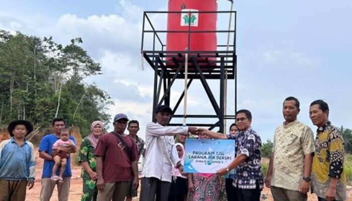 PalmCo Perluas Akses Air Bersih Bagi Masyarakat