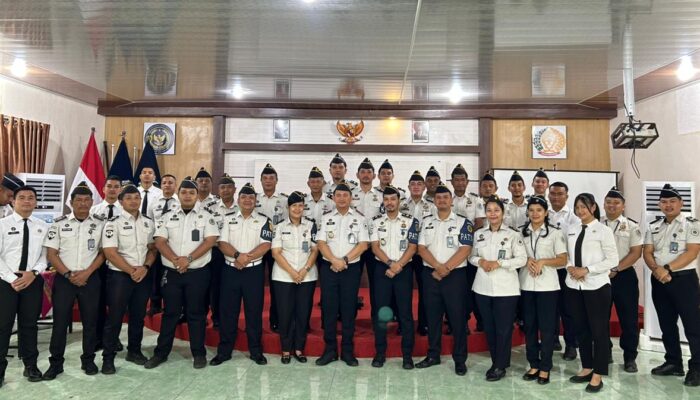 Kalapas Kelas IIB TBA Pimpin Upacara Pengukuhan SATOPS PATNAL