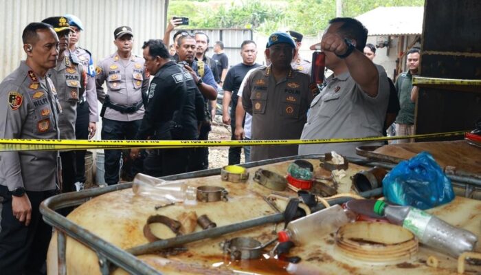 Polda Lampung Gerebek Gudang Penimbun BBM, Ratusan Ribu Liter Solar Disita