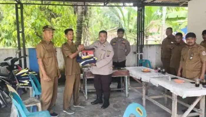Polres Binjai Berikan Dukungan ke Warga Desa Tandem Hilir II