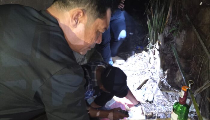 Polres Langkat Bakar Gubuk Tempat Pesta Sabu di Hinai
