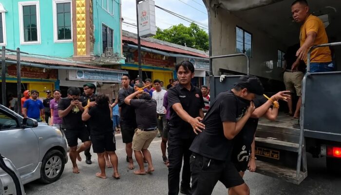 Polisi Gerebek Markas Penipuan Online di Tanjungbalai
