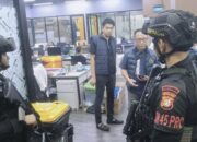 Polisi Gerebek Markas Judi Online Internasional di Hayam Wuruk