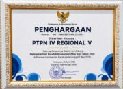 PTPN IV Regional V Terima Penghargaan Atas Dukungan Hubungan Industrial