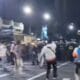 Demo di Surabaya Berujung Ricuh, Sejumlah Orang Ditangkap