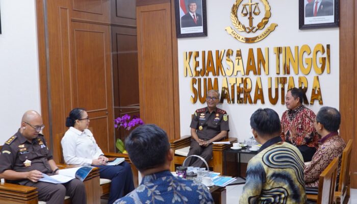 Kajati Sumut Terima Audiensi PT PLN Unit Induk Pembangunan Sumatera Bagian Tengah