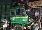 Kecelakaan Beruntun Belasan Kendaraan di Labusel Tewaskan 2 Orang